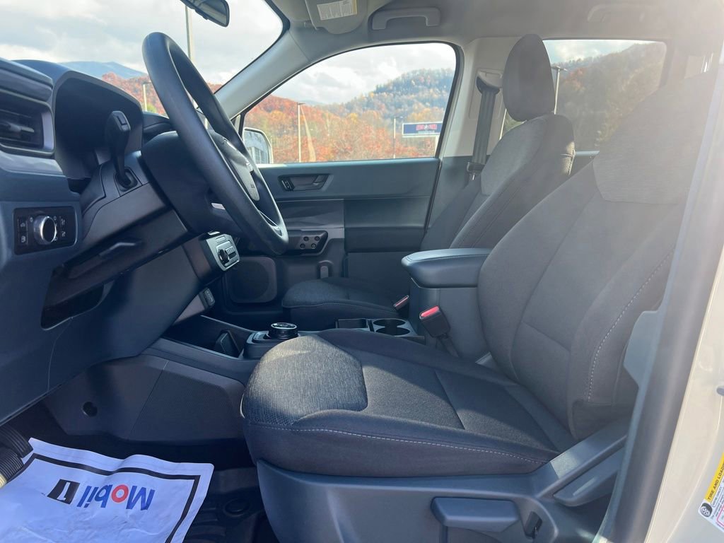 Used 2025 Ford Maverick XL image 15