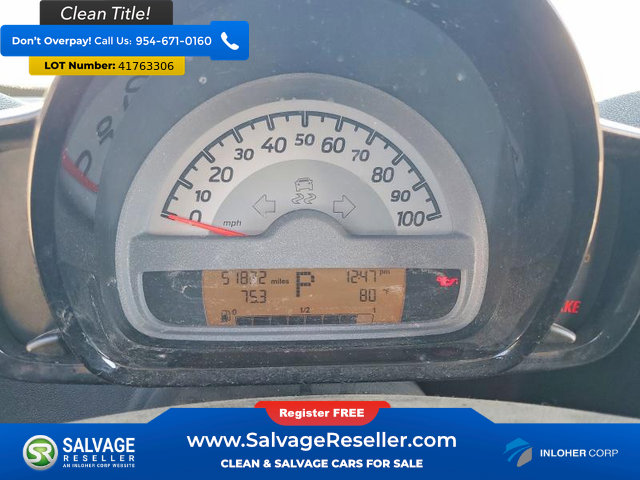 Used 2015 smart fortwo passion image 12