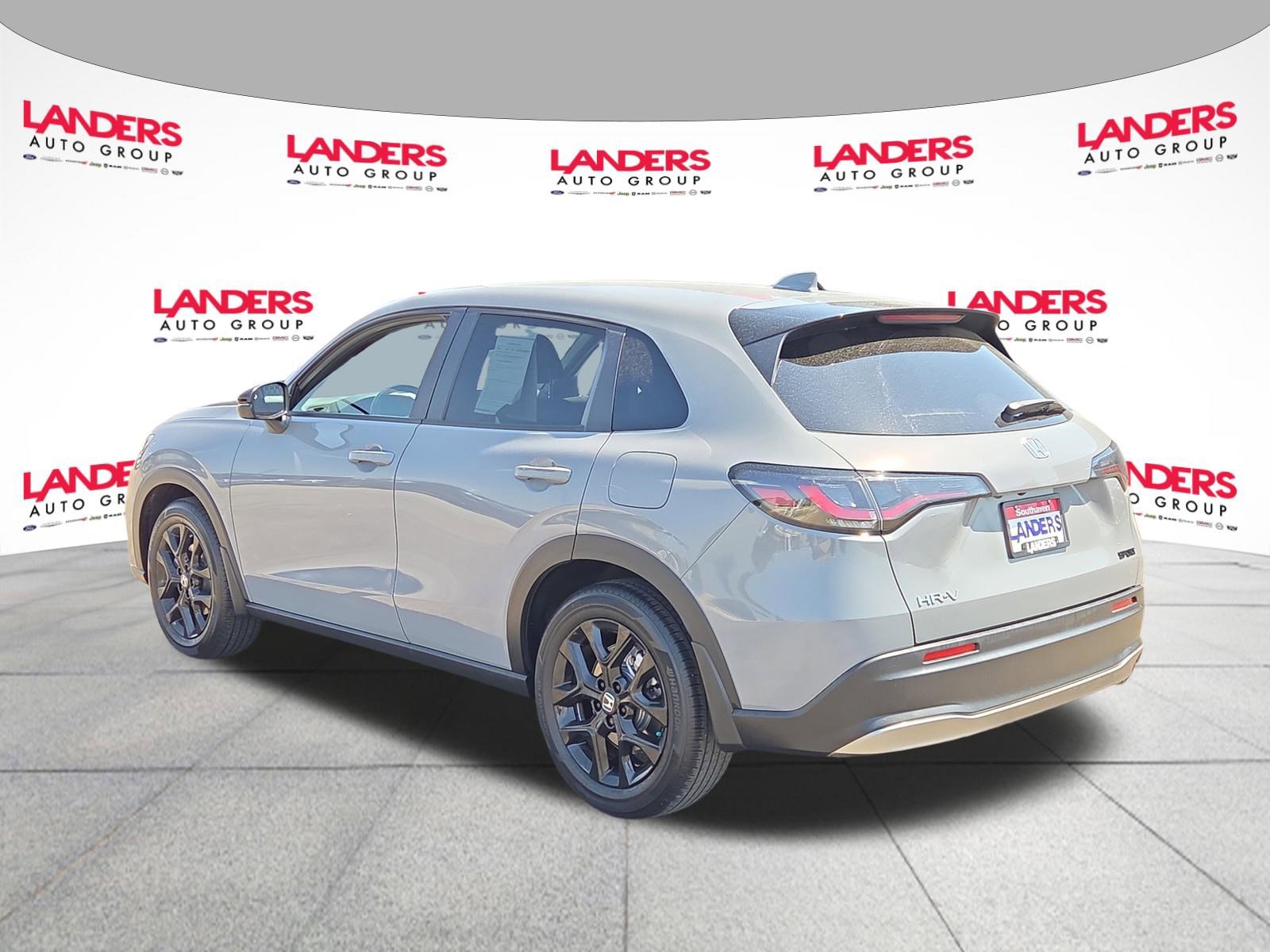 Used 2024 Honda HR-V Sport image 5