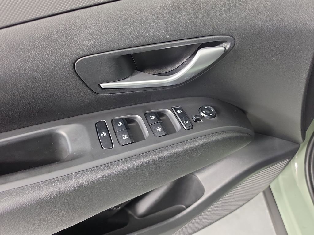 Used 2024 Hyundai Santa Cruz SEL w/ Activity Package FWD image 12