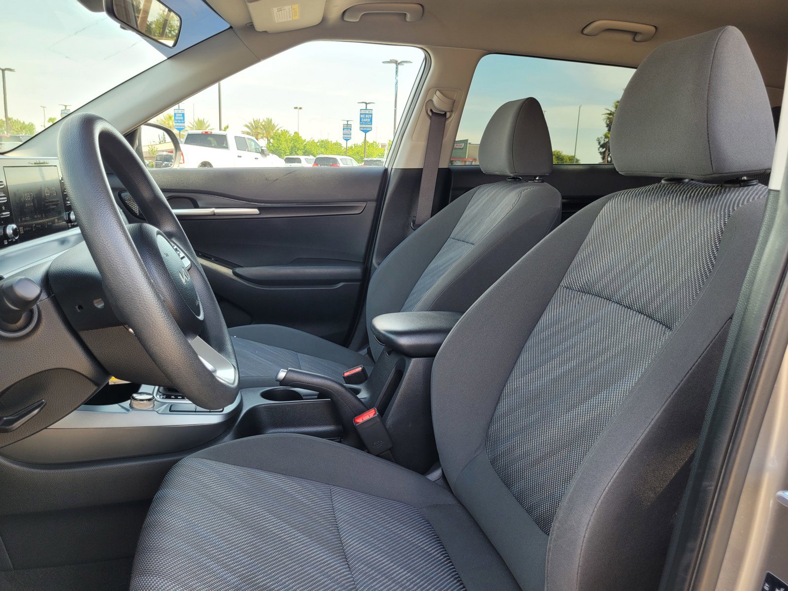 Used 2024 Kia Seltos LX AWD/4WD image 10