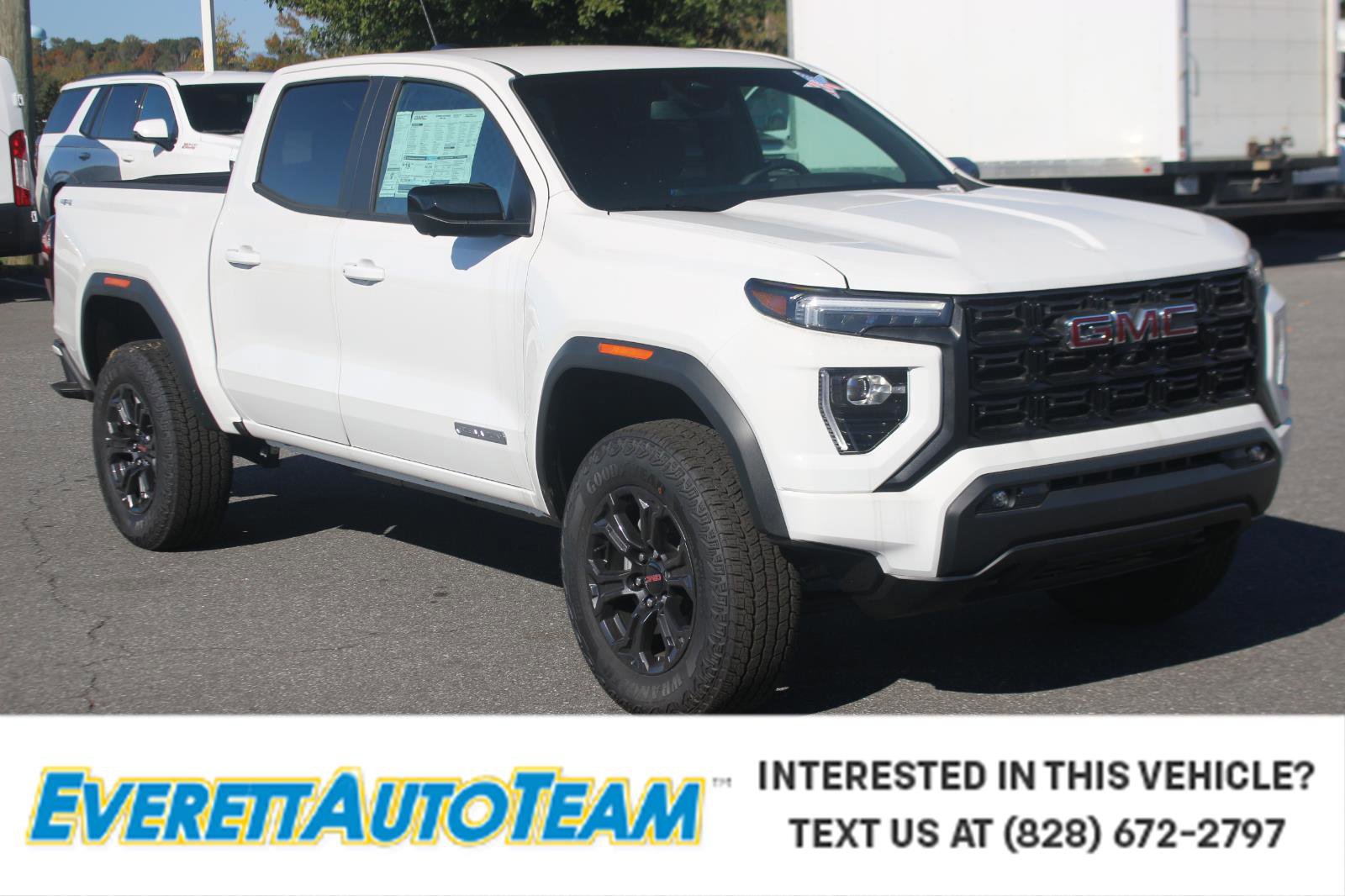 New 2025 GMC Canyon Elevation w/ Convenience Package image 2