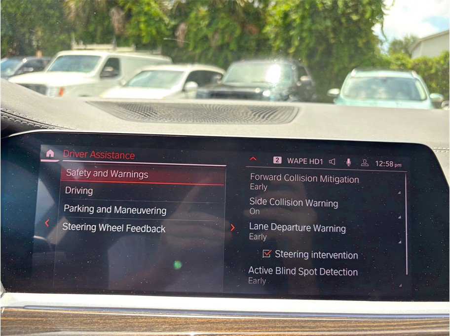 Used 2019 BMW X7 xDrive50i w/ Premium Package AWD/4WD image 38