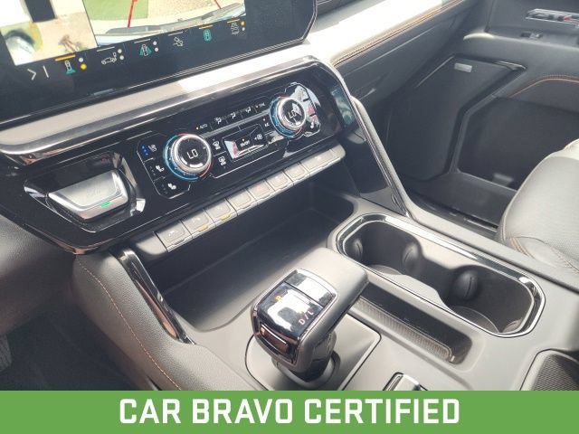 Certified 2022 GMC Sierra 1500 AT4 w/ AT4 Premium Package AWD/4WD image 38