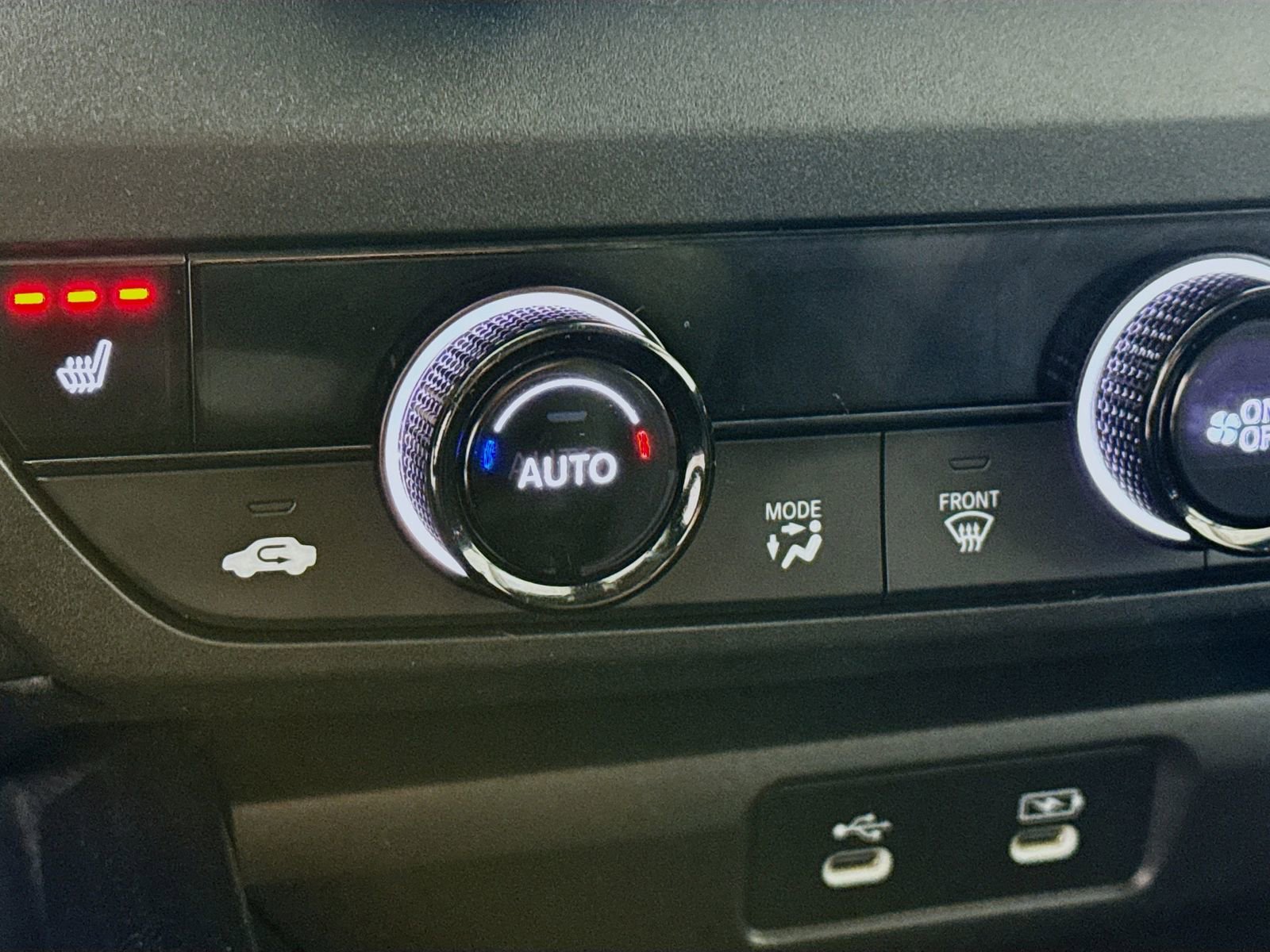 Used 2023 Honda Accord EX image 16