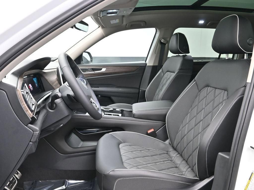 New 2026 Volkswagen Atlas SEL Premium R-Line image 8