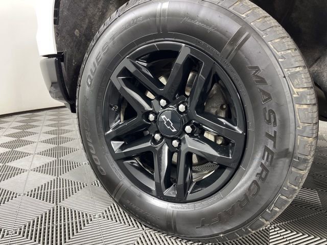 Used 2023 Chevrolet Silverado 1500 LT Trail Boss w/ Protection Package image 12