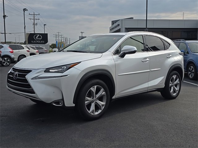 Used 2017 Lexus NX 300h AWD image 3