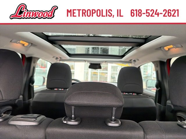 Used 2022 Jeep Renegade Trailhawk w/ Sun/Sound Group image 13