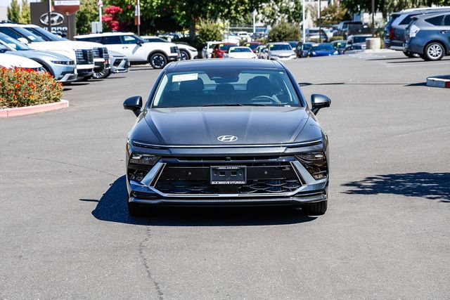 New 2026 Hyundai Sonata Limited FWD image 7