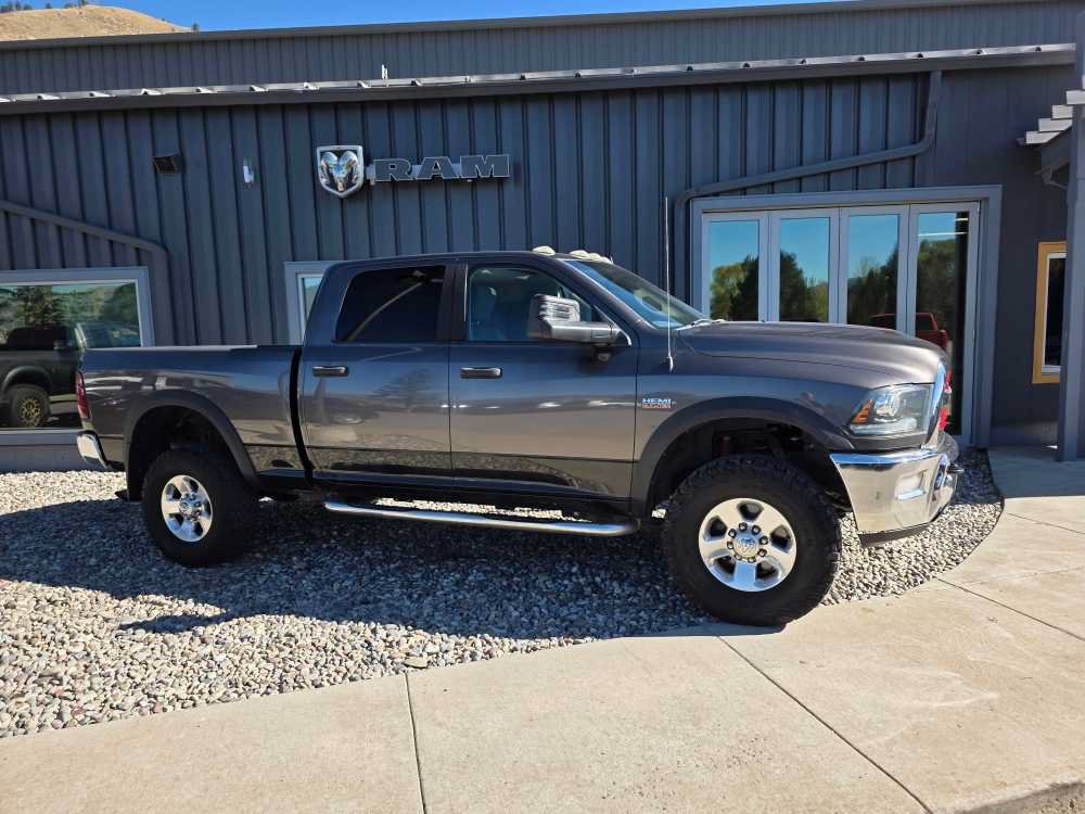 Used 2016 RAM 2500 Power Wagon w/ Luxury Group AWD/4WD image 3