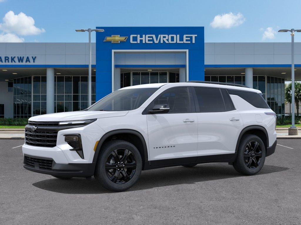 New 2027 Chevrolet Traverse LT w/ Midnight/Sport Edition FWD image 2