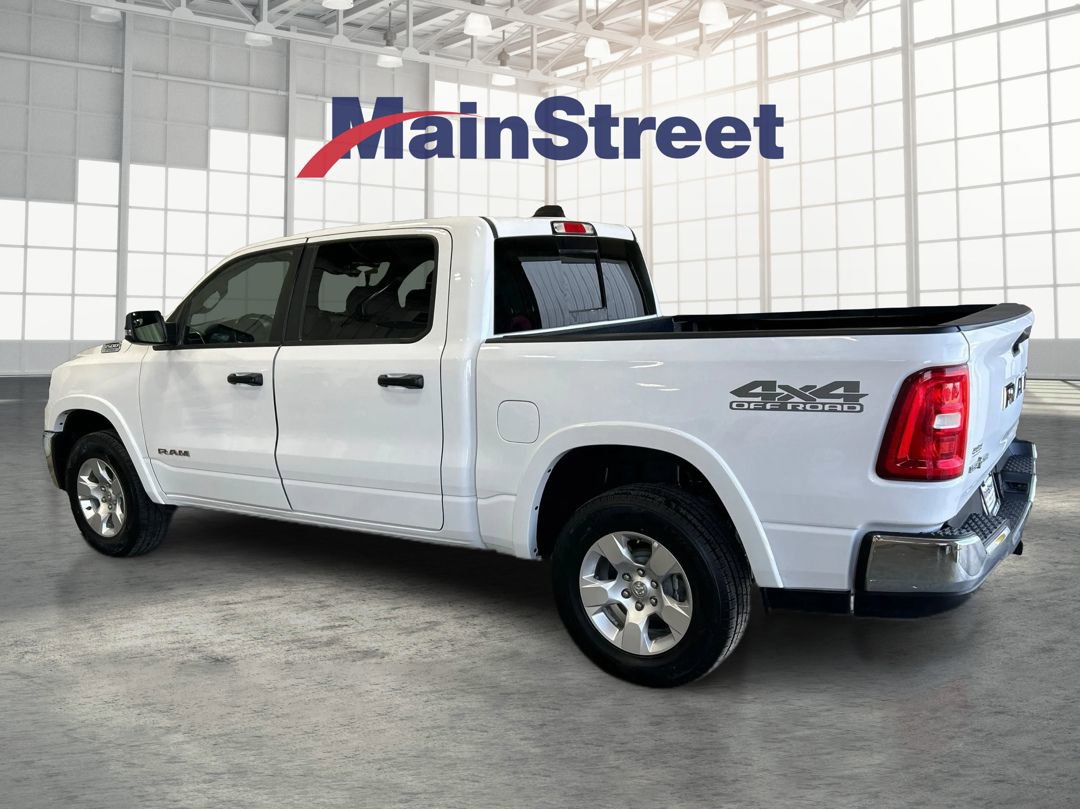 Used 2025 RAM 1500 Lone Star AWD/4WD image 3