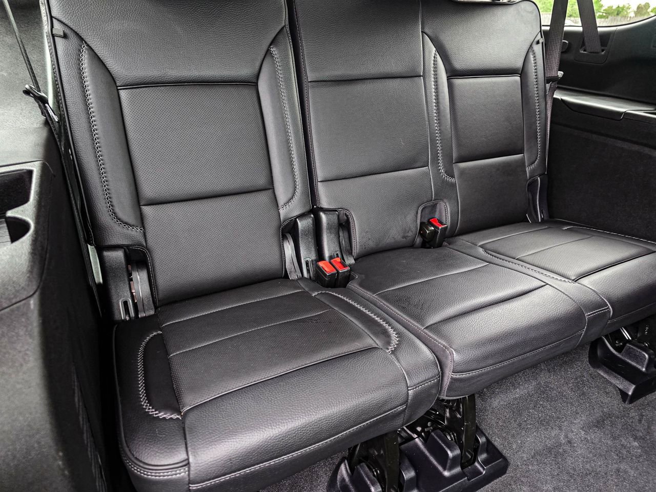 Certified 2025 GMC Yukon XL Denali w/ Sun & Power Step Package AWD/4WD image 44