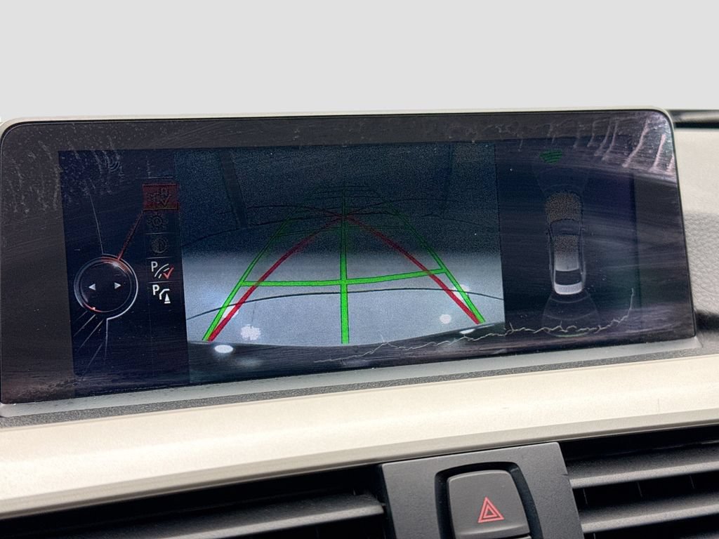 Used 2015 BMW 320i Sedan RWD image 15