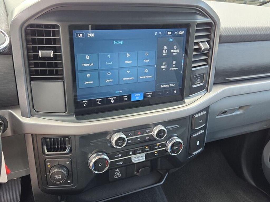 Used 2025 Ford F150 XLT w/ Equipment Group 301A Standard AWD/4WD image 21