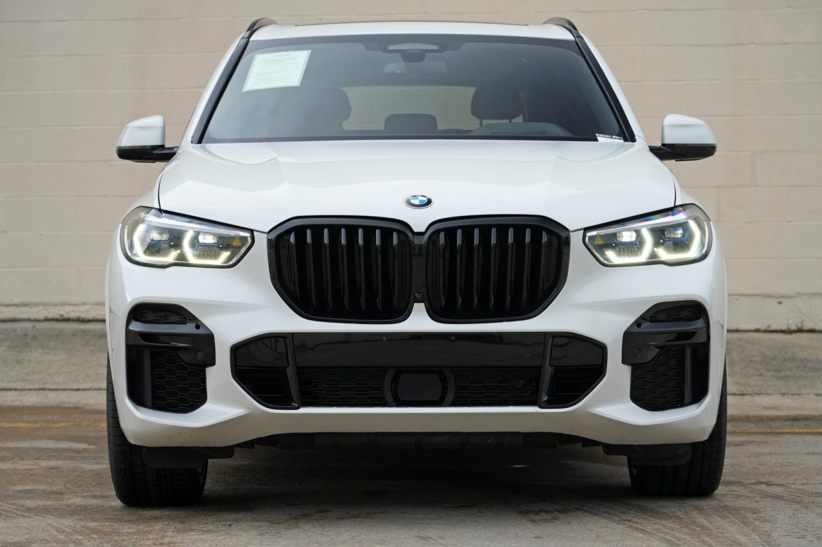 Used 2023 BMW X5 xDrive40i w/ Executive Package AWD/4WD image 8