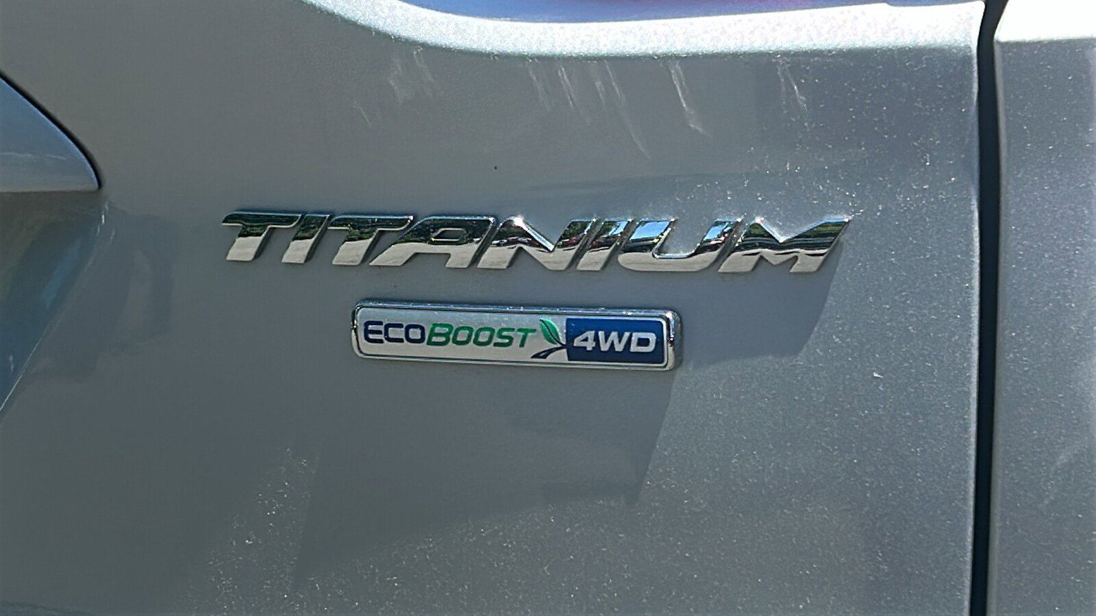 Used 2013 Ford Escape Titanium w/ Parking Technology Pkg AWD/4WD image 9