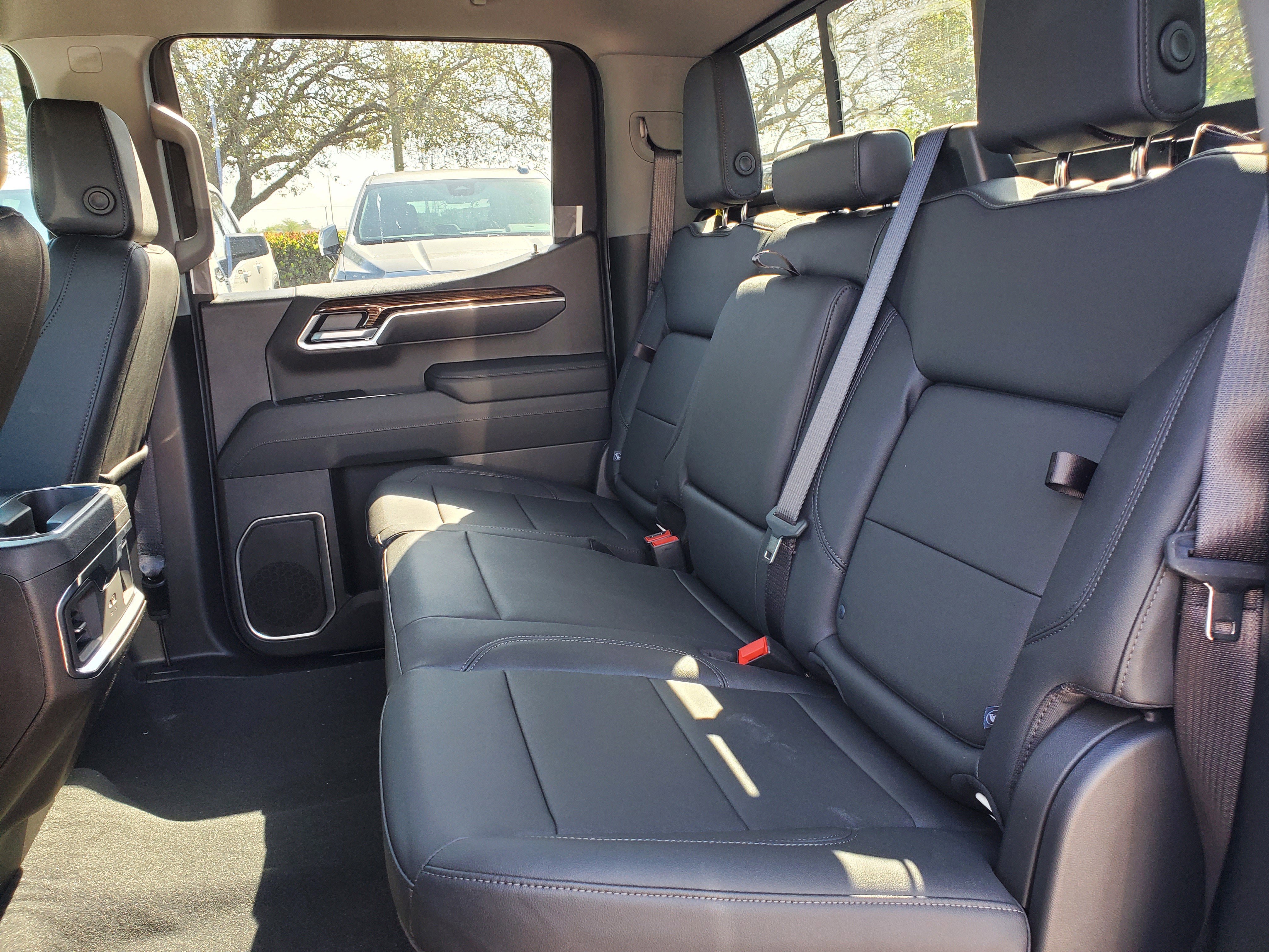 New 2026 GMC Sierra 1500 Elevation w/ Elevation Premium Package image 7