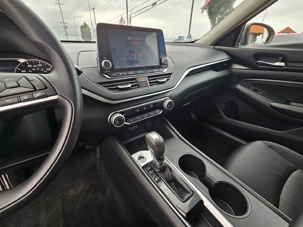 Used 2020 Nissan Altima 2.5 S FWD image 30