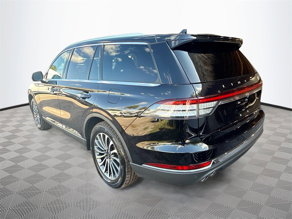 Used 2023 Lincoln Aviator Reserve image 8