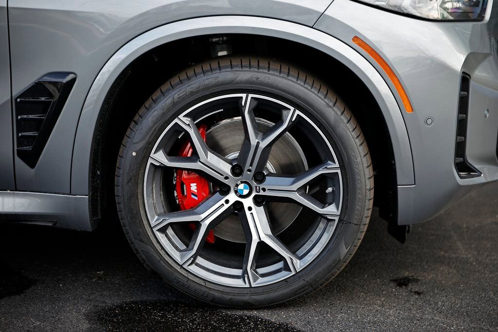 New 2026 BMW X5 xDrive40i w/ M Sport Package image 5