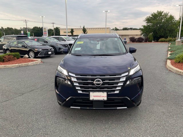 New 2026 Nissan Rogue Platinum AWD/4WD image 2