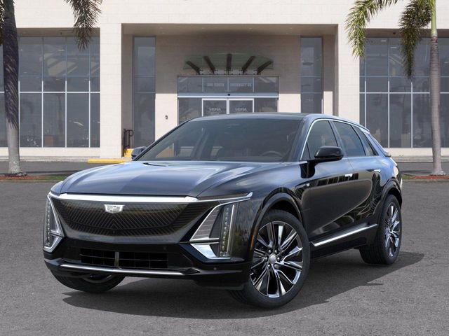 New 2026 Cadillac Lyriq Signature Luxury AWD/4WD image 6