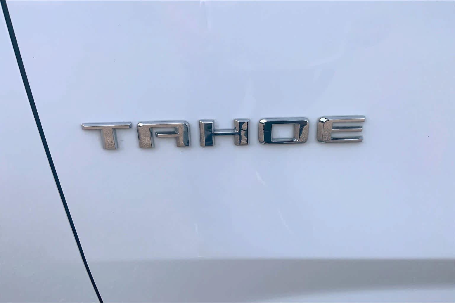 Used 2024 Chevrolet Tahoe High Country AWD/4WD image 10
