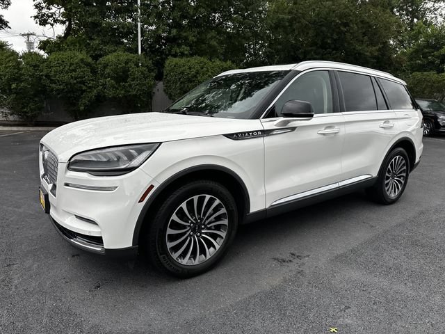 Certified 2023 Lincoln Aviator AWD w/ Premium Package image 9