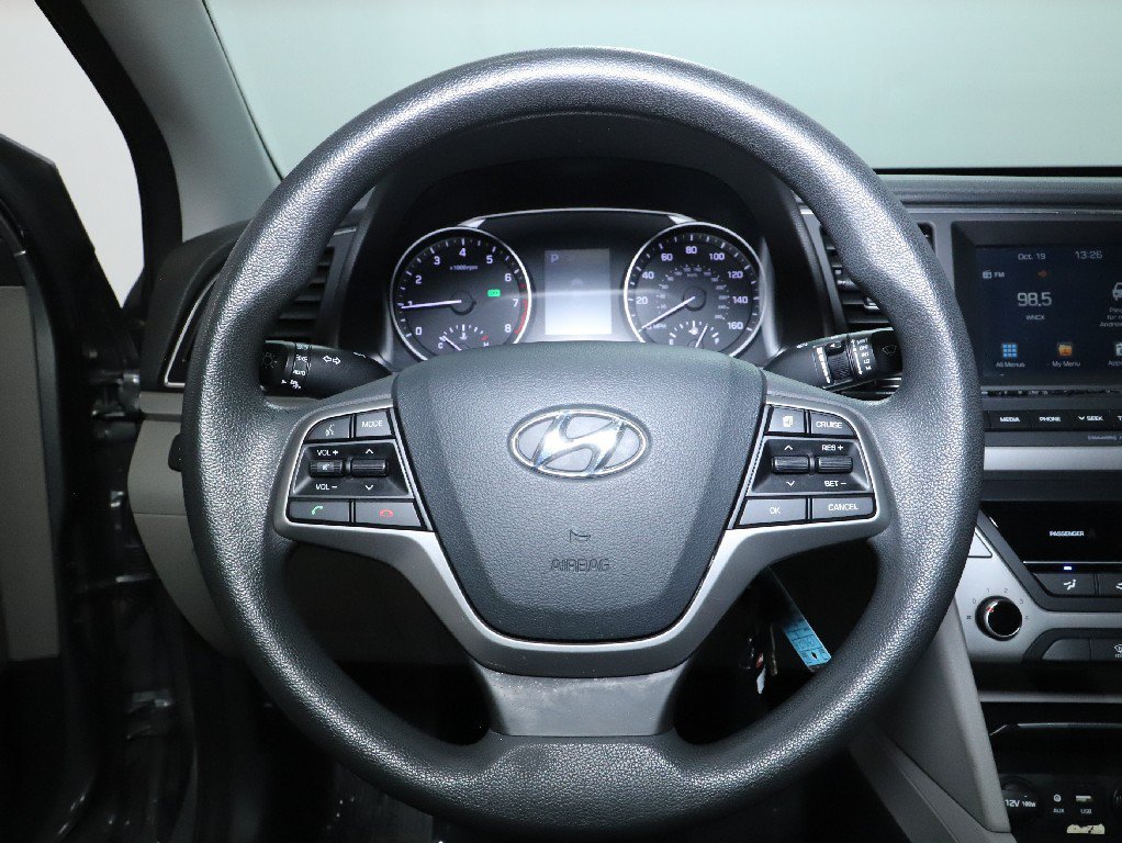 Used 2018 Hyundai Elantra SEL FWD image 22