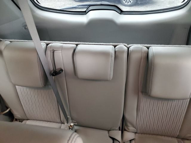 Used 2016 Toyota Highlander Plus FWD image 24