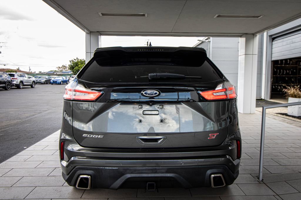 Used 2019 Ford Edge ST w/ Equipment Group 401A AWD/4WD image 15