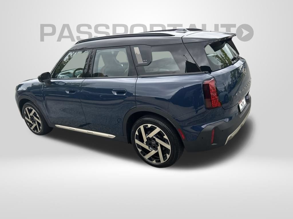 Used 2025 MINI Cooper Countryman SE AWD/4WD image 2