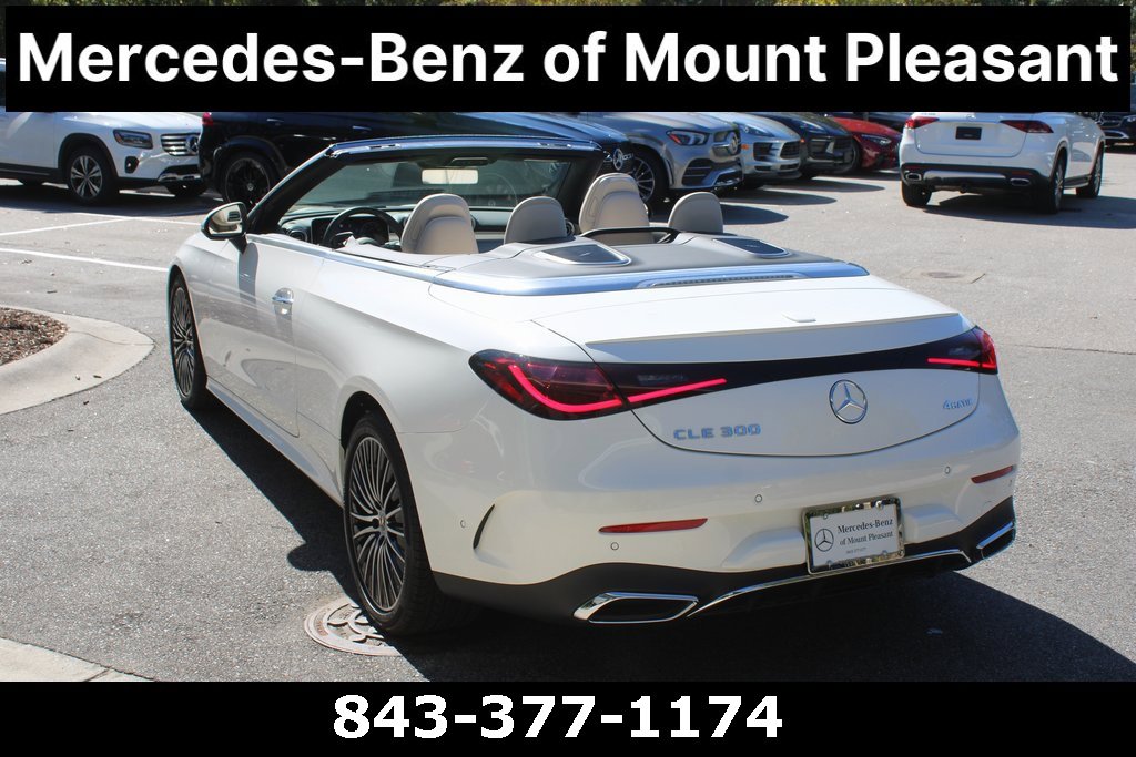 Certified 2024 Mercedes-Benz CLE 300 4MATIC Cabriolet image 17