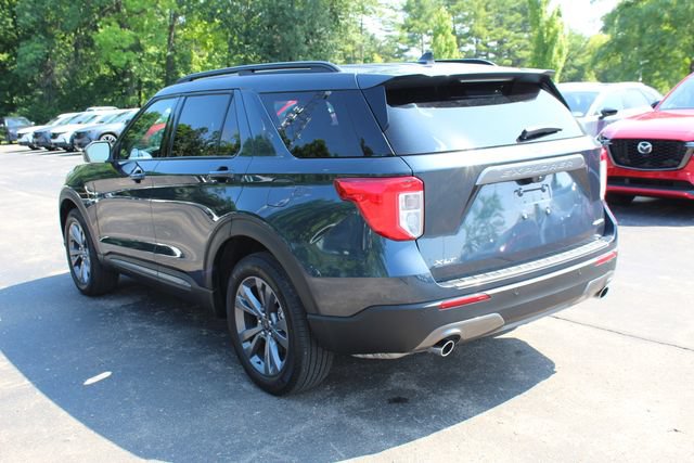 Used 2023 Ford Explorer XLT w/ Equipment Group 202A AWD/4WD image 7