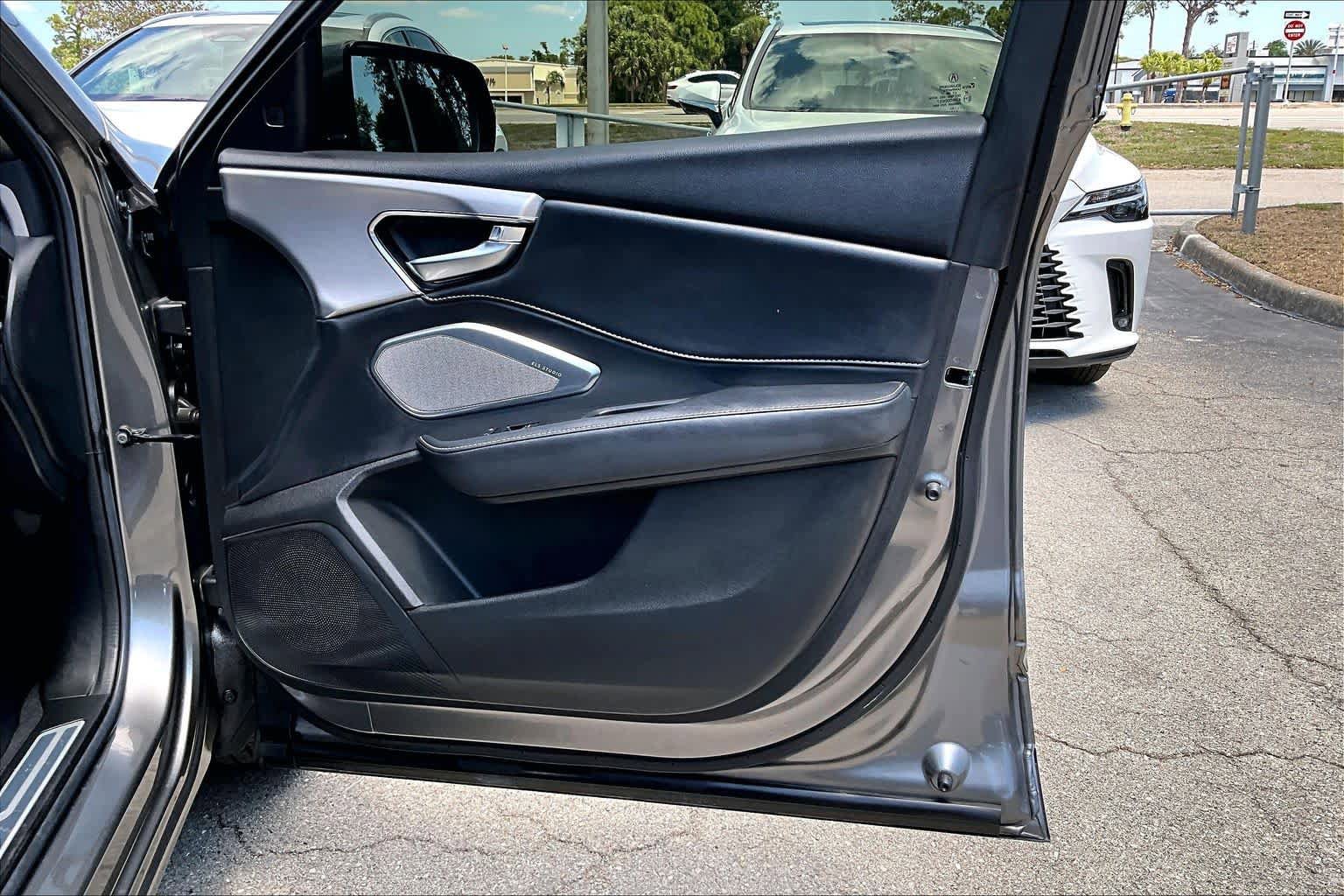 Certified 2023 Acura RDX FWD w/ Technology Package image 27