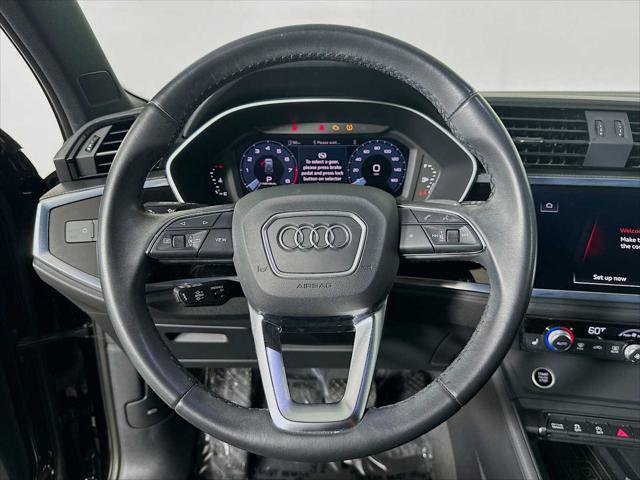 Certified 2024 Audi Q3 2.0T Premium w/ Convenience Package AWD/4WD image 11