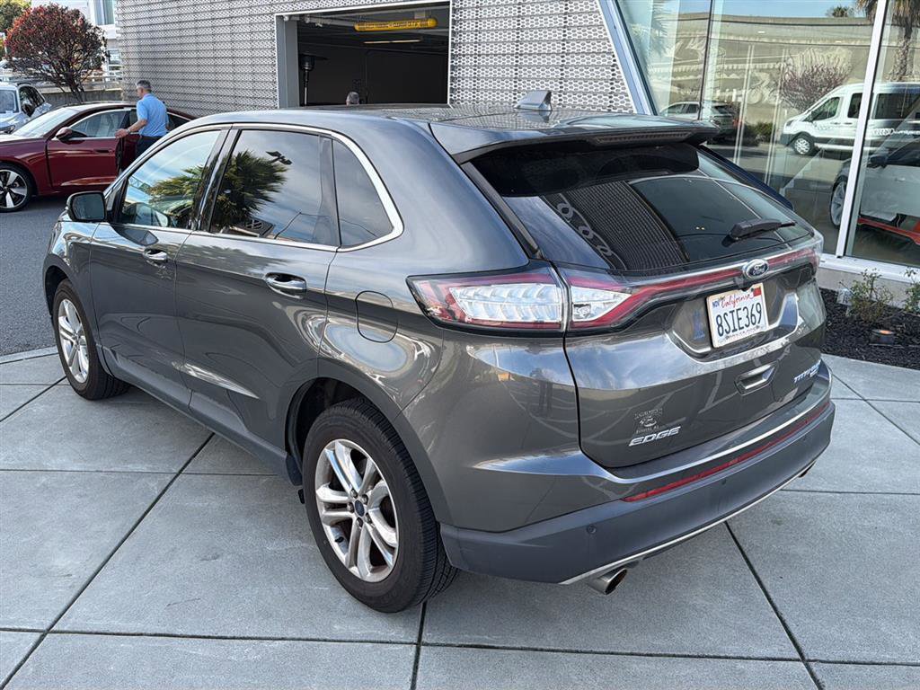 Used 2017 Ford Edge Titanium w/ Equipment Group 301A image 8