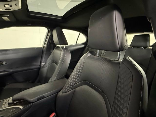 Used 2021 Lexus UX 250h w/ Premium Package AWD/4WD image 5