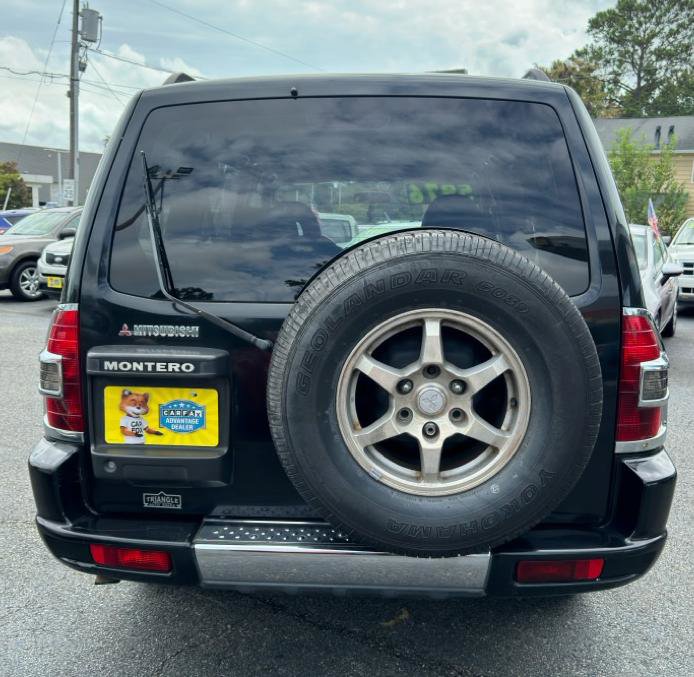 Used 2001 Mitsubishi Montero Limited AWD/4WD image 10