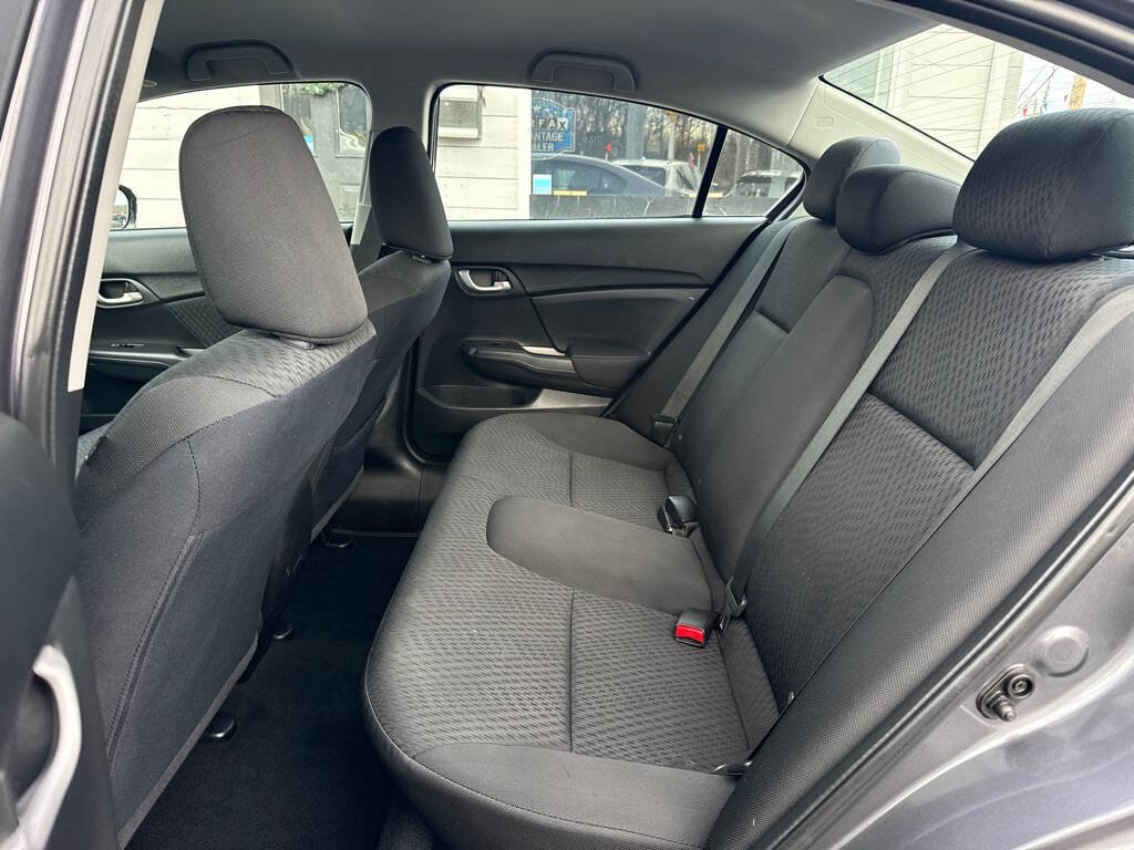 Used 2015 Honda Civic SE image 11