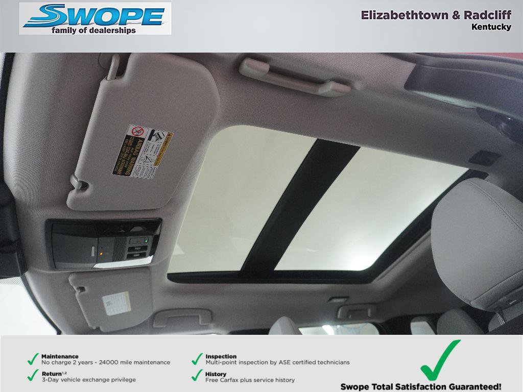 New 2025 Mitsubishi Outlander SE image 31