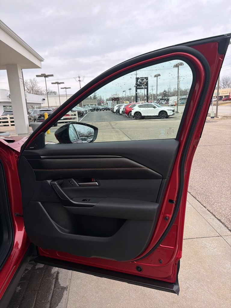 New 2026 MAZDA CX-50 AWD 2.5 Hybrid w/ Cargo Package image 18