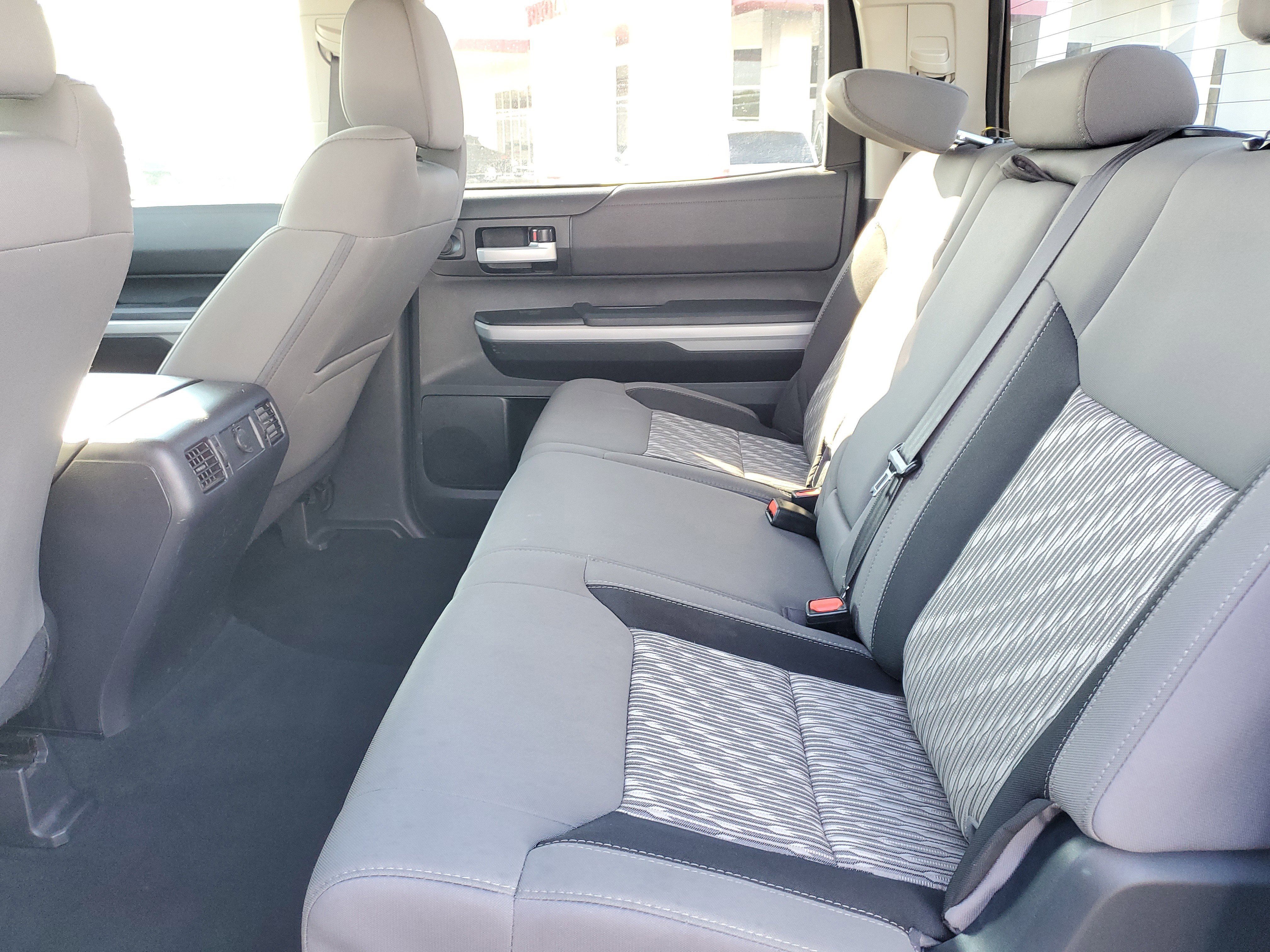 Used 2018 Toyota Tundra SR5 w/ SR5 Upgrade Package image 13