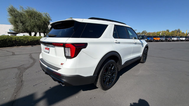 New 2027 Ford Explorer ST w/ Sun And Sound Package AWD/4WD image 4