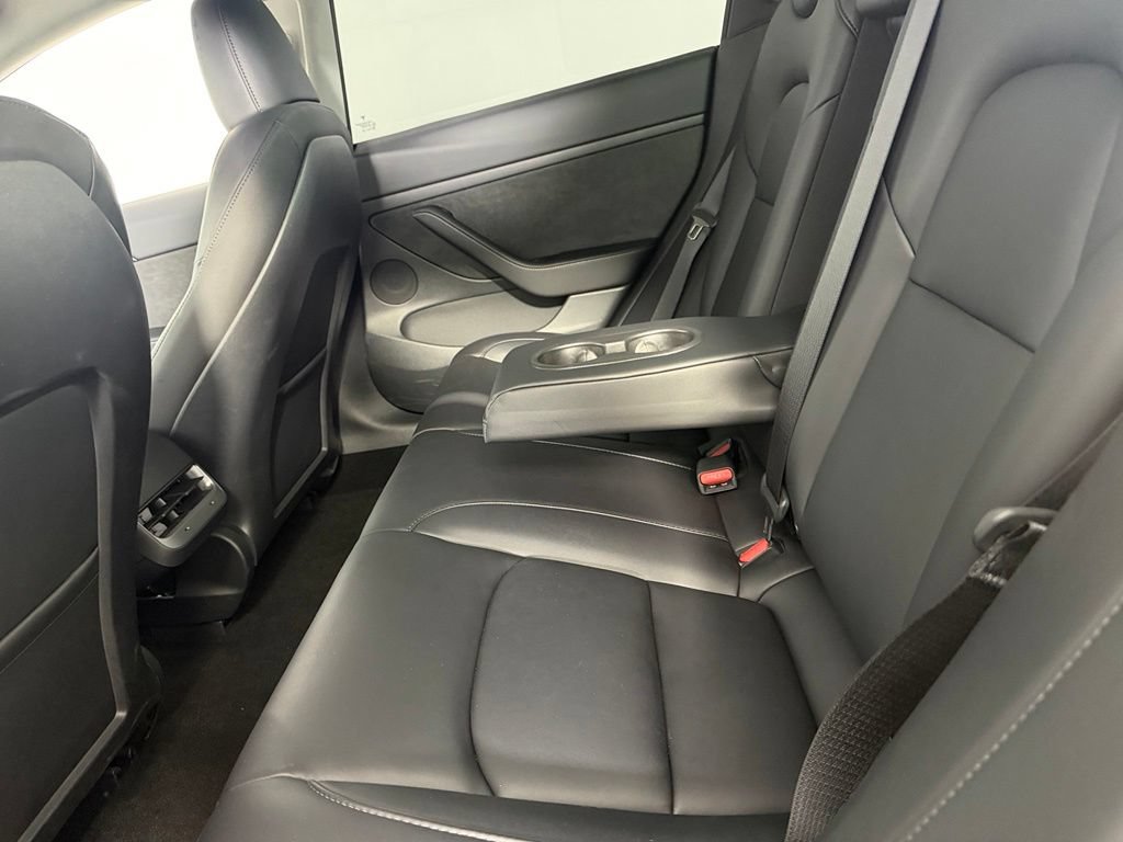 Used 2023 Tesla Model 3 Standard Range RWD image 26