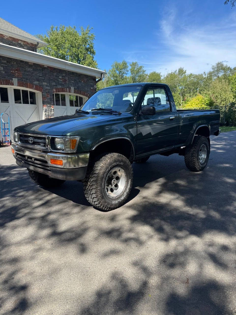 Used 1992 Toyota Pickup Deluxe image 21