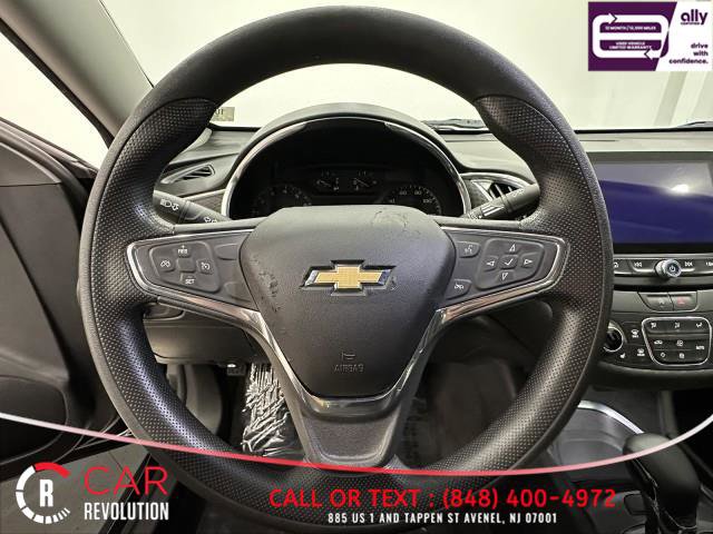 Used 2021 Chevrolet Malibu LT image 17