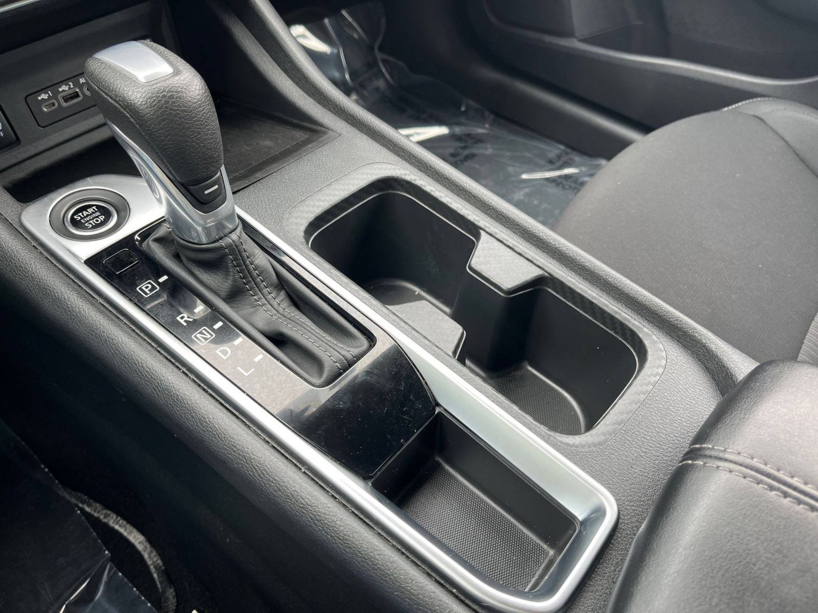 Used 2025 Nissan Sentra SV FWD image 46
